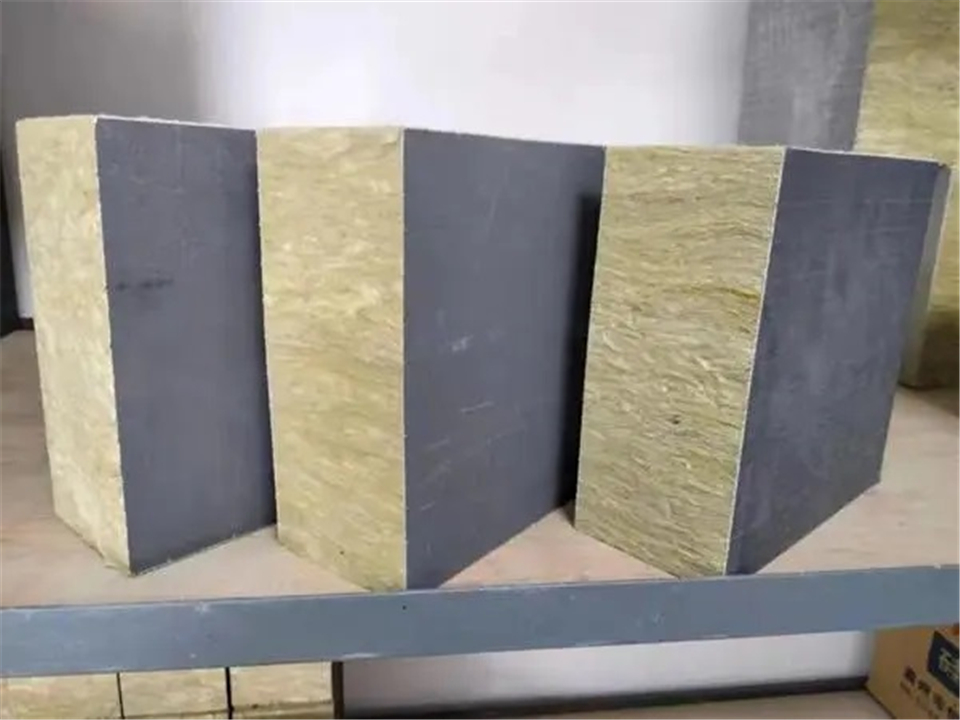 砂浆纸岩棉聚氨酯保温板