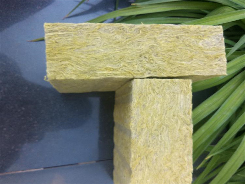 外墙保温岩棉板现状分析